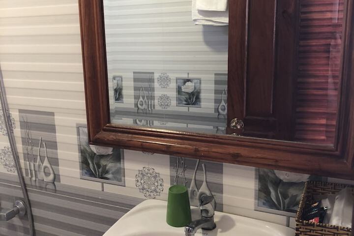 Room 22 of 25