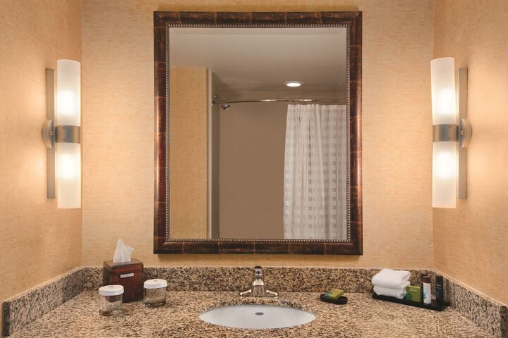 Bathroom sink