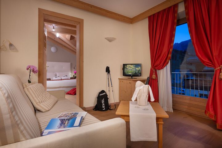 Room 42 of 115