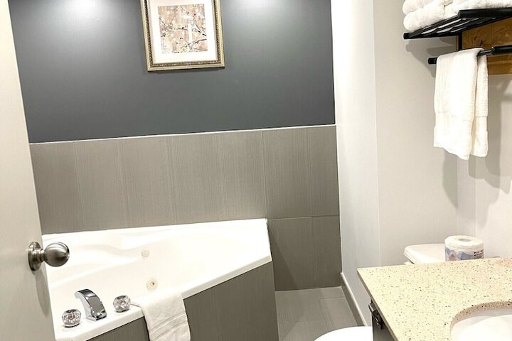 Clean Restrooms