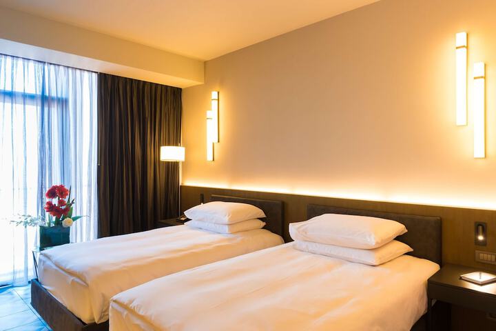 Room 29 of 114