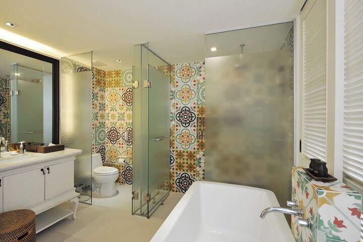 Bath Photo