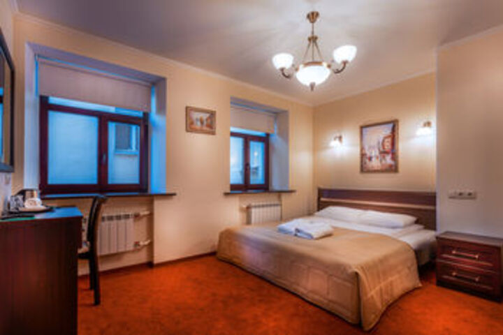 Room 16 of 23