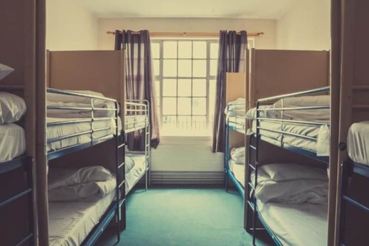 Room 4 of 38