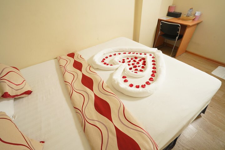 Room 28 of 43