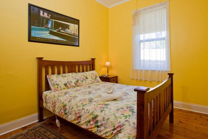 Room 3 of 15