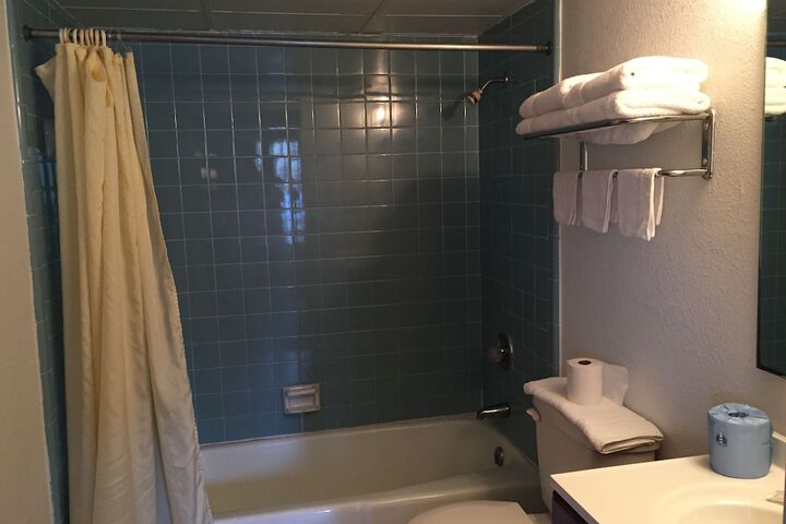 Room 30 of 50
