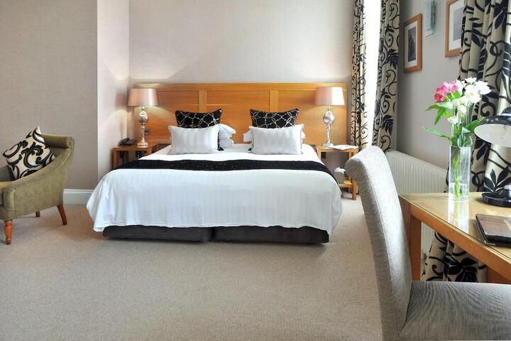 Room 7 of 29
