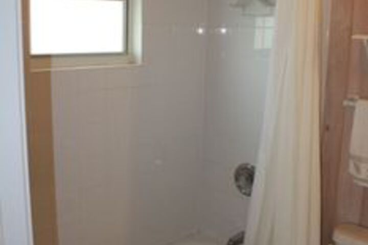 Room 2 of 18