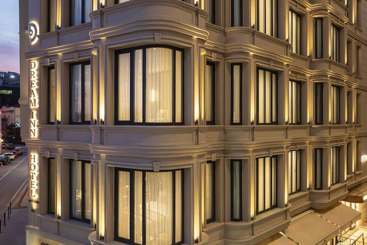 Hotel 58 of 64