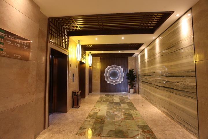 Hotel Interior 8 of 20