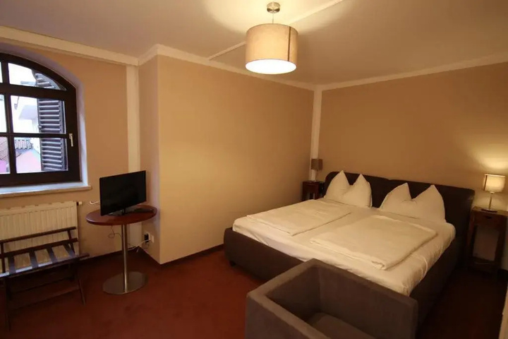 guest_rooms