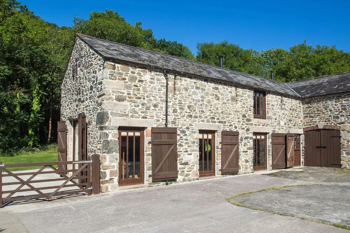 Image of Plush Holiday Home in Tavistock with Garden near Swim Center