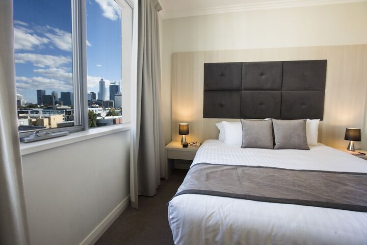 Room 10 of 51