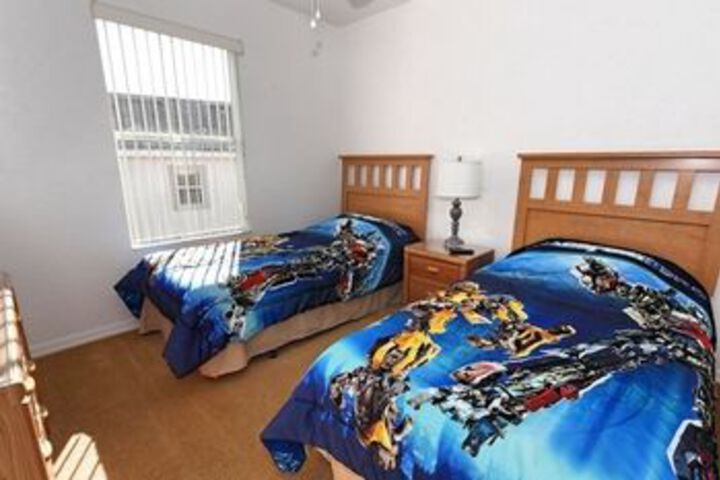 Room 5 of 36
