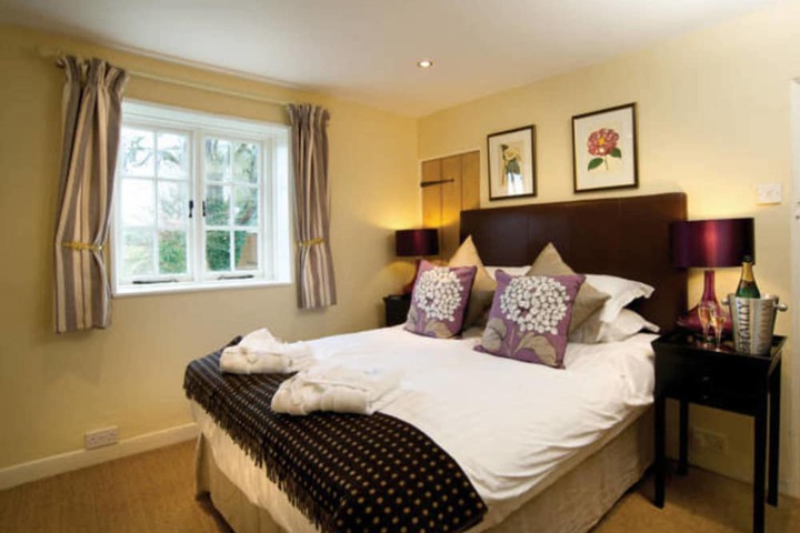 Room 10 of 94