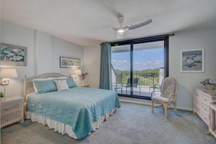 421 C Shipwatch in Isle Of Palms, SC
