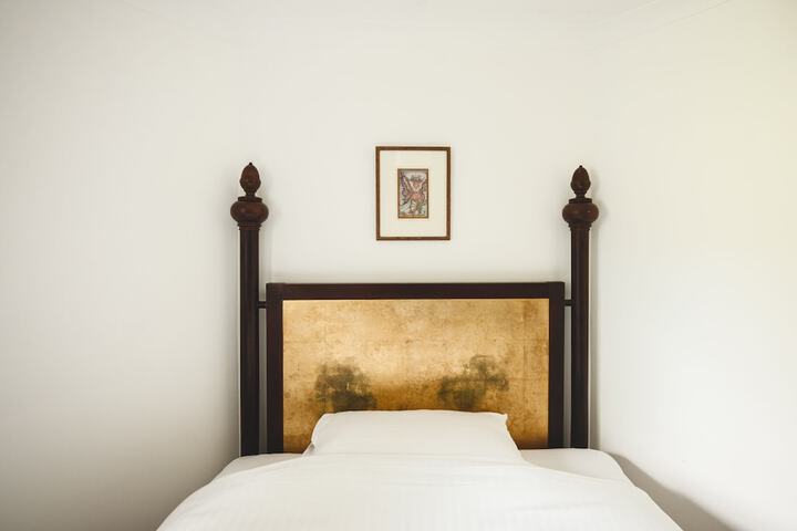 Room 12 of 70