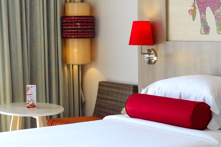Room 46 of 220
