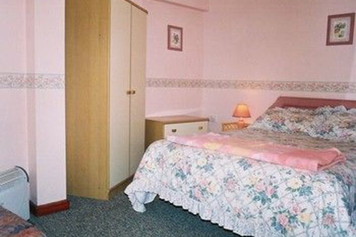 Room 17 of 45