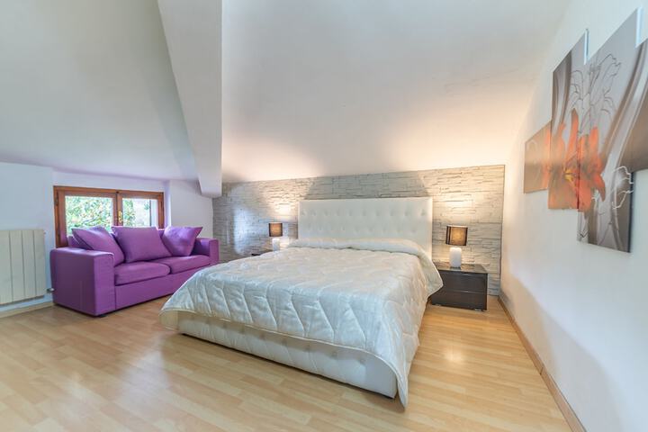 Room 10 of 53