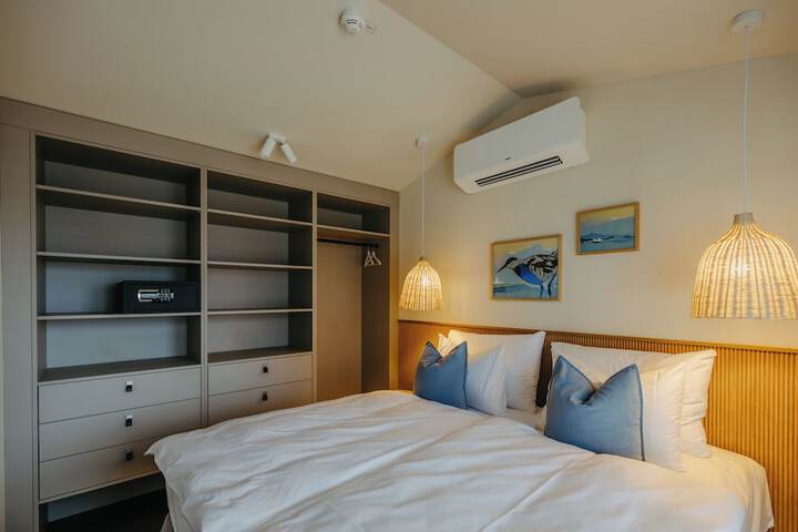 Room 3 of 19