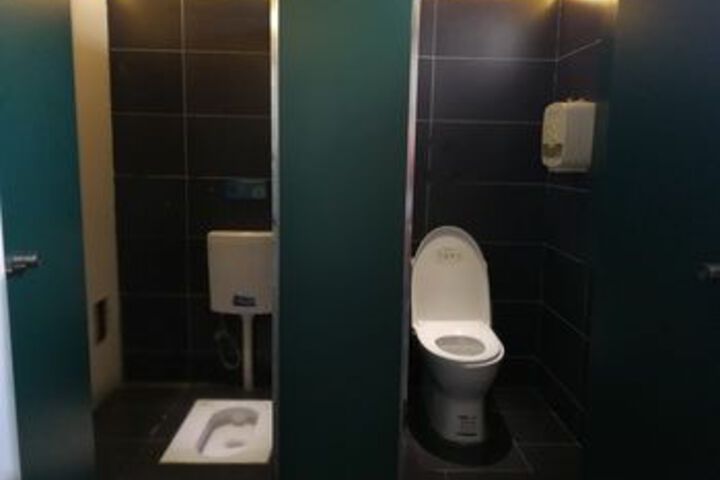 Room 8 of 55