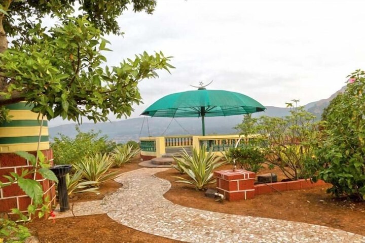 Terrace/Patio 29 of 33