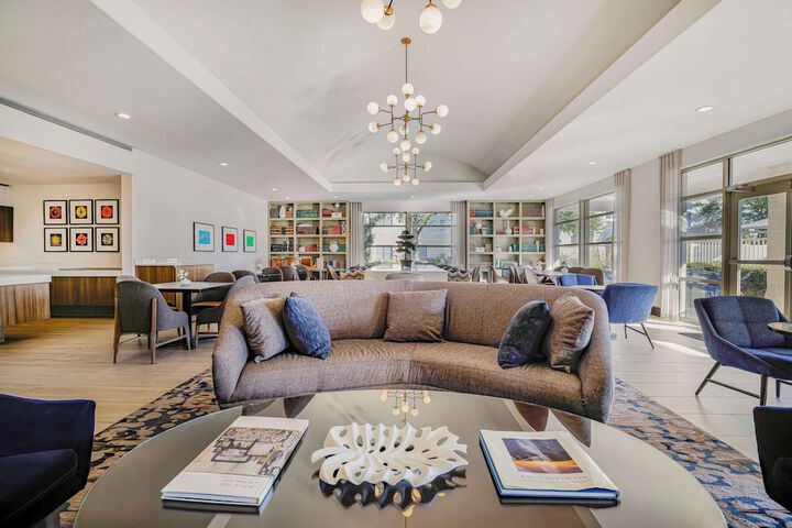 Hotel Interior 4 of 53