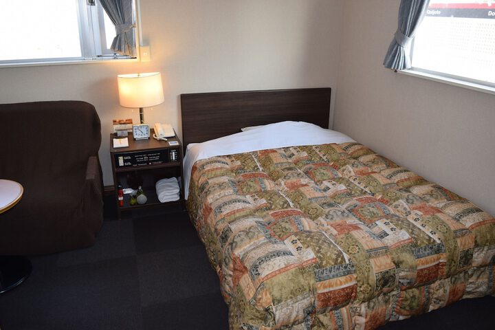 Room 9 of 81