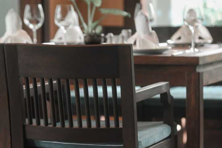 Dining 49 of 63