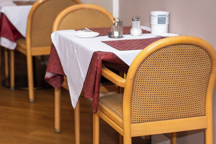 Breakfast area