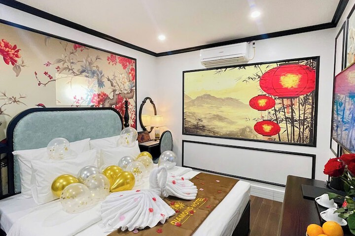Room 44 of 113