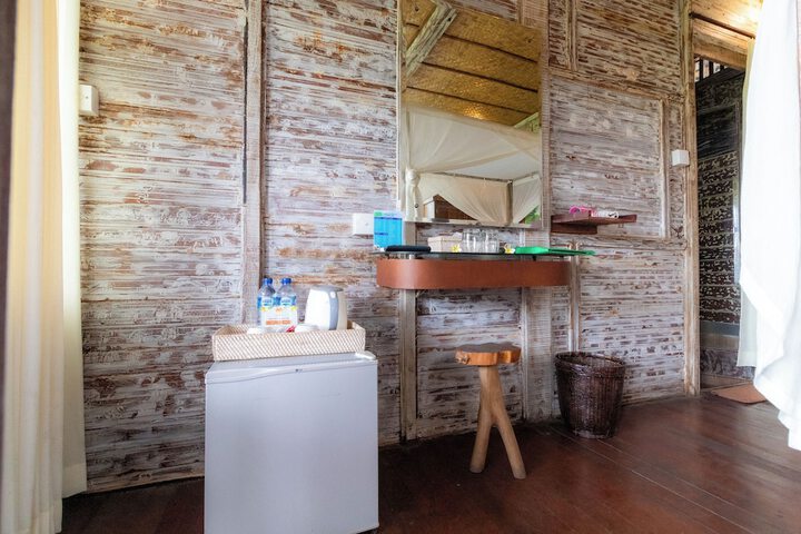 Room 35 of 80