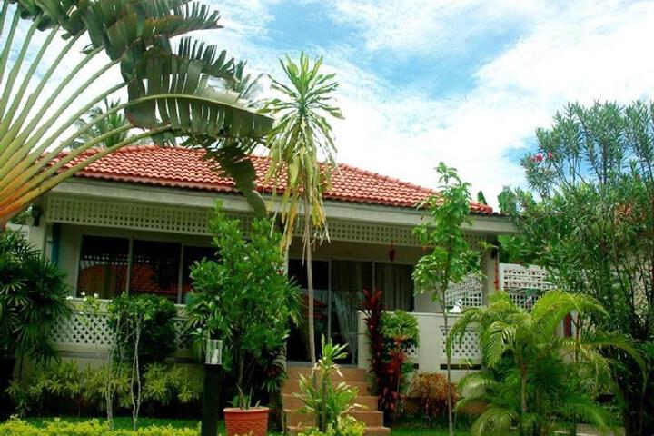 Save House Resort
