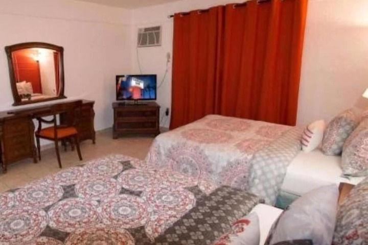 Classic Room 2 Queen Beds (4 of 5)