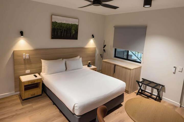 Room 49 of 95