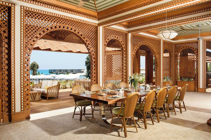 Dining 97 of 108