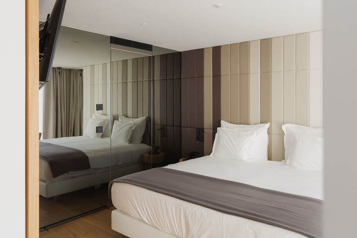 Room 27 of 75