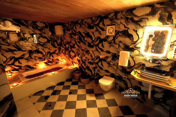 Room 14 of 34