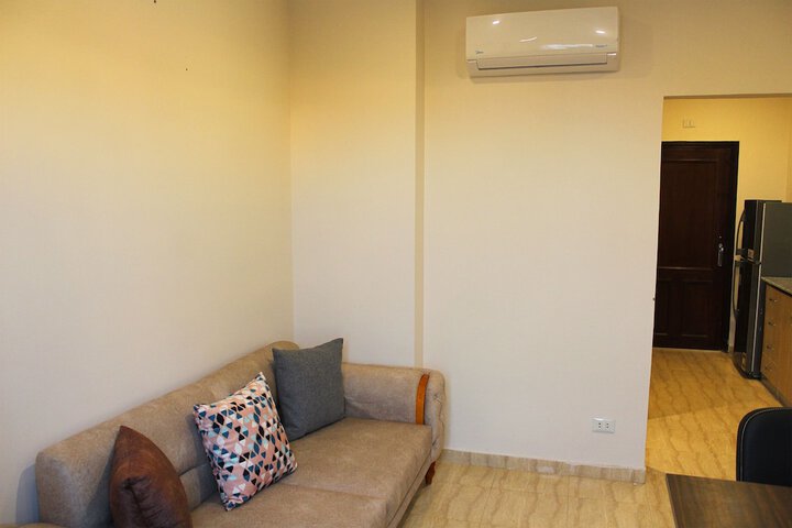 Room 28 of 70