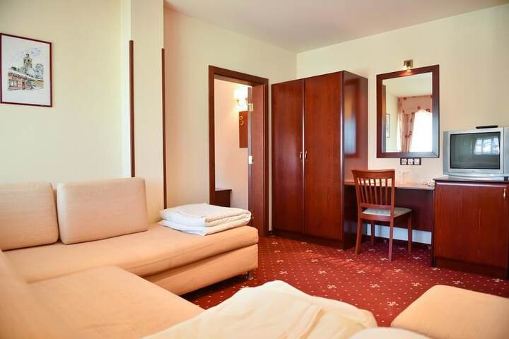 Room 9 of 57