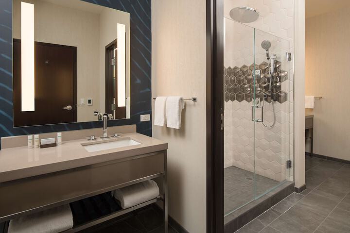 Bathroom shower