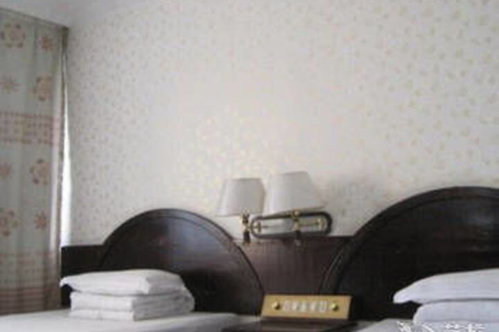 Room 20 of 34