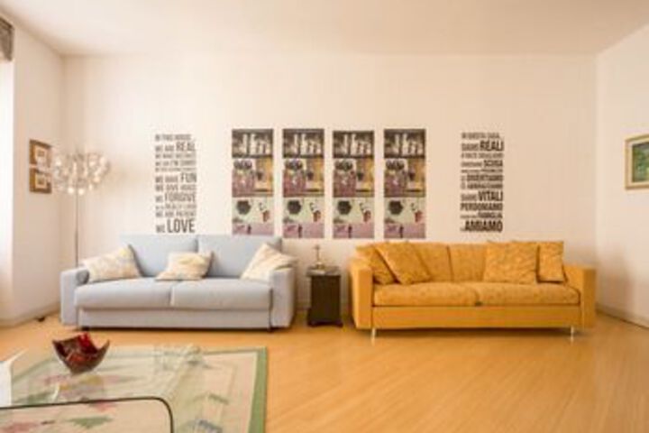 Room 12 of 14