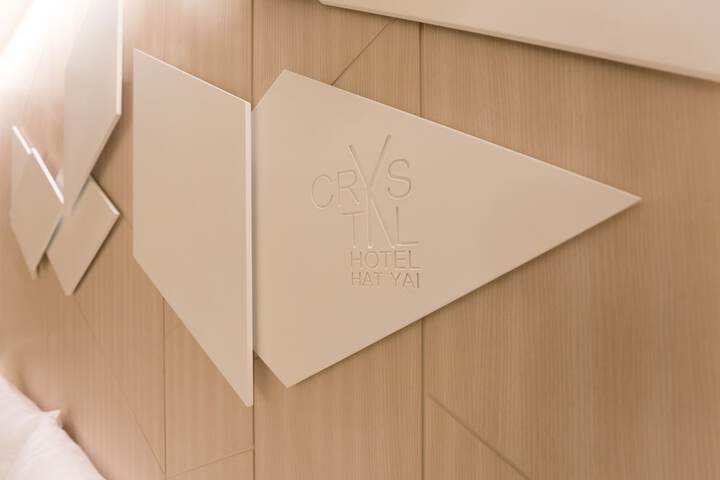 Room 18 of 61