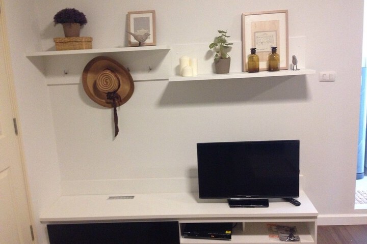 Room 10 of 20