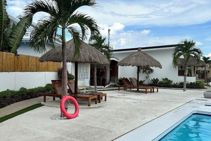 Pool 30 of 62