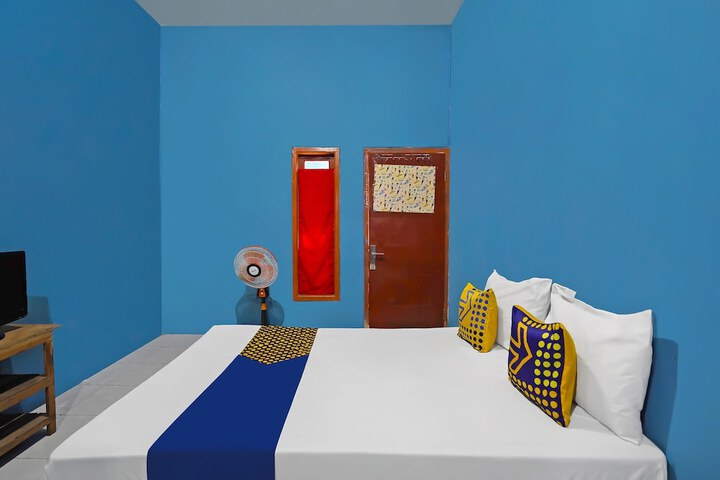 Room 14 of 21