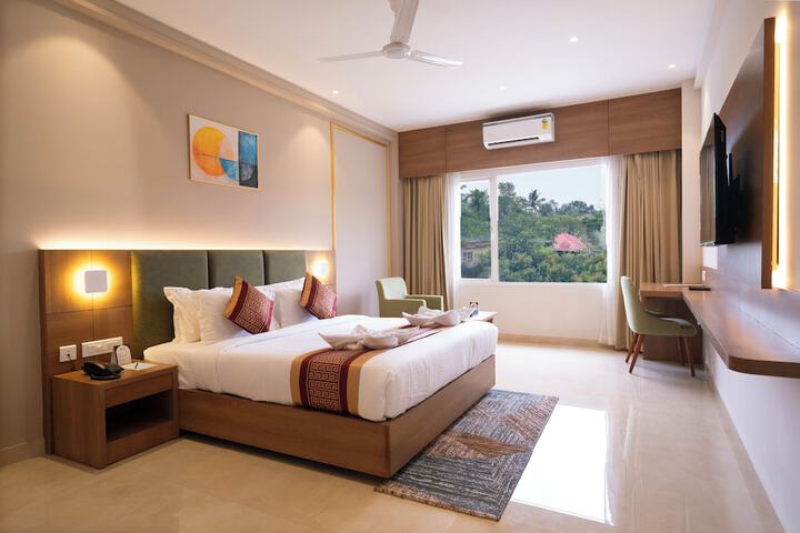 Room 9 of 26